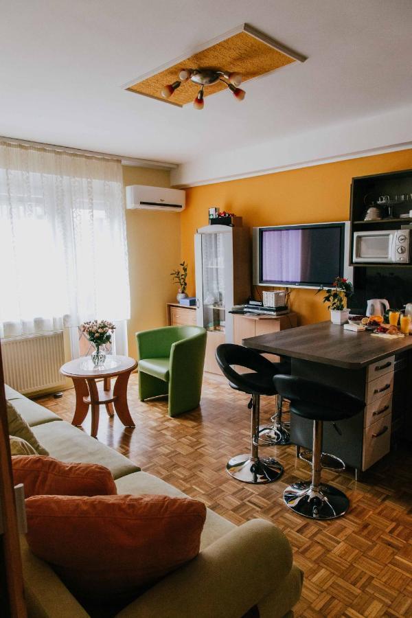 Apartment Budacenter Budapest Eksteriør bilde